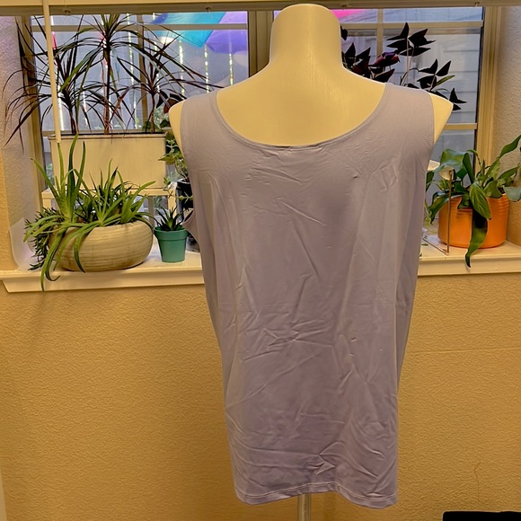 Lavender shell. - Picture 3 of 3